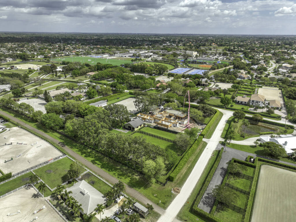 Equestrian Estate - Main House and Barn